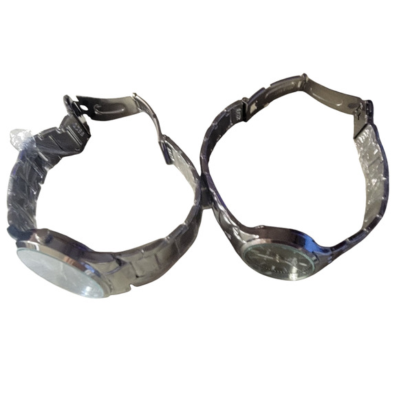 Hard Rock His and Hers Watches Biloxi Platinum New in Box Rare Silver Toned - Picture 10 of 11